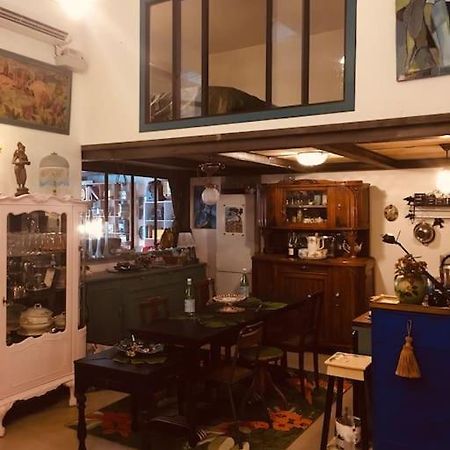 Loft D Artistes Avec Patio Au Port De Nice Bagian luar foto